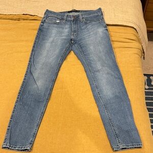 Hollister Men's Light Blue Slim Jeans
